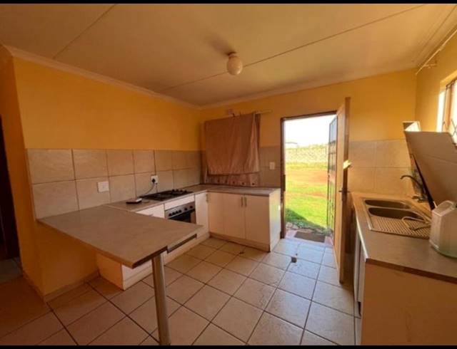 3 BEDROOM HOUSE FOR SALE IN DAWN PARK EXT